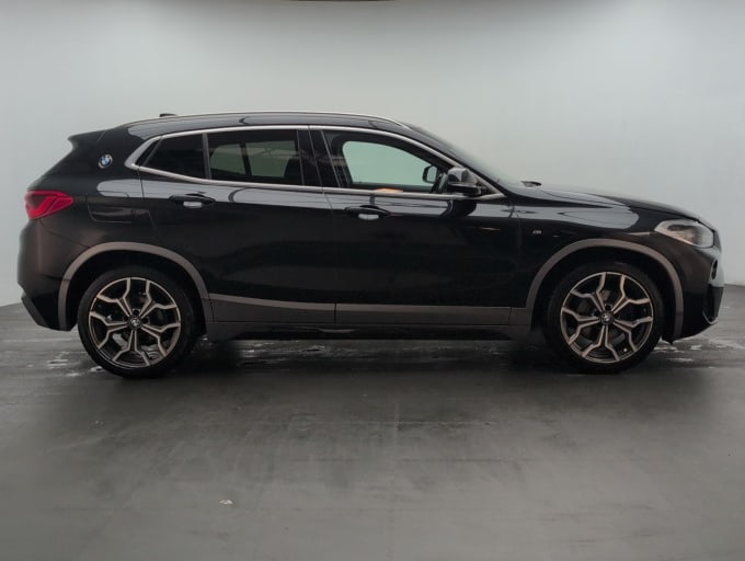 2025 BMW X2