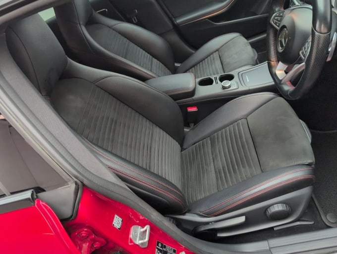 2025 Mercedes-benz Cla