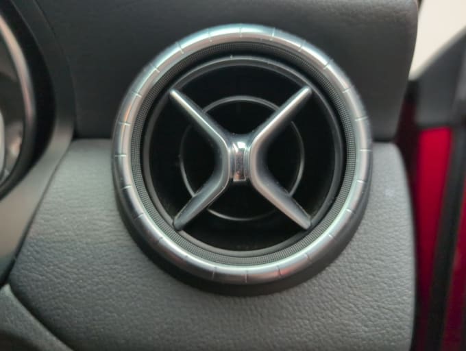 2025 Mercedes-benz Cla