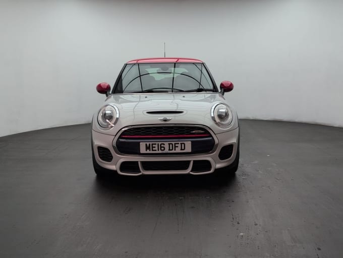 2025 Mini Hatch