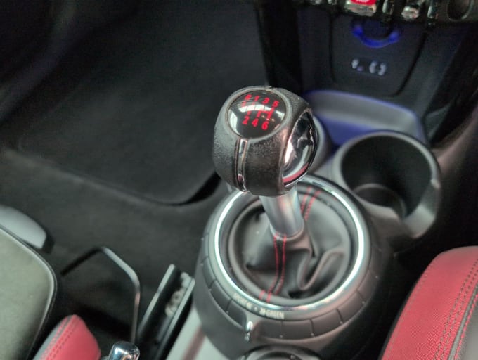 2025 Mini Hatch