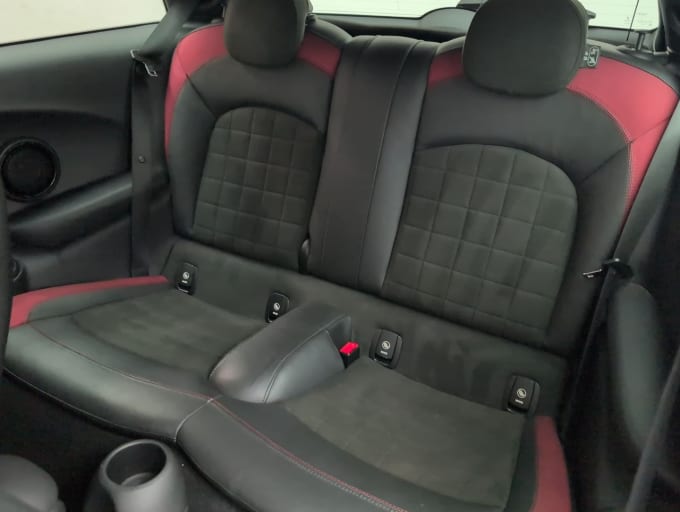 2025 Mini Hatch