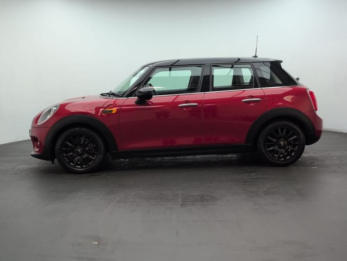2025 Mini Hatch