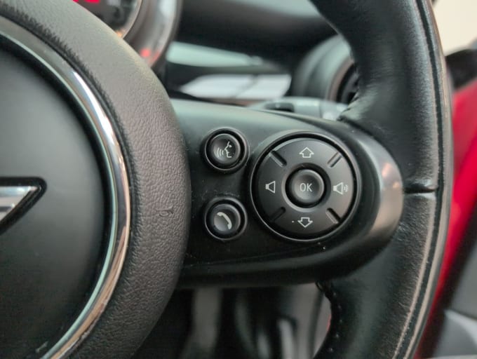 2025 Mini Hatch