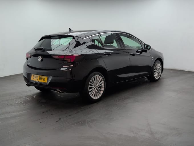 2025 Vauxhall Astra