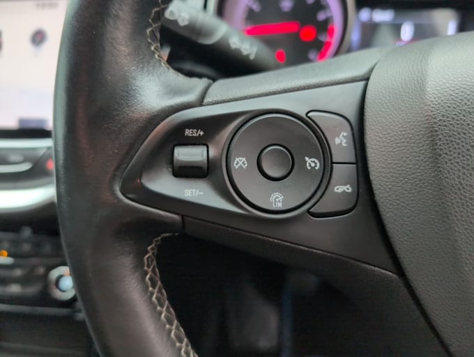 2025 Vauxhall Astra
