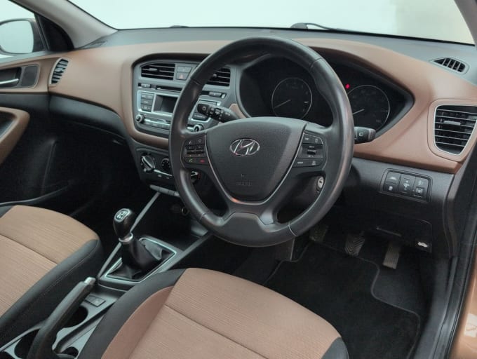 2025 Hyundai I20