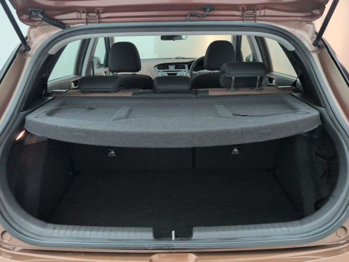 2025 Hyundai I20