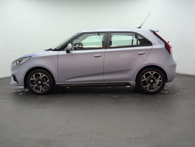 2025 Mg Mg3