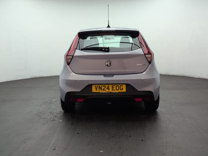 2025 Mg Mg3