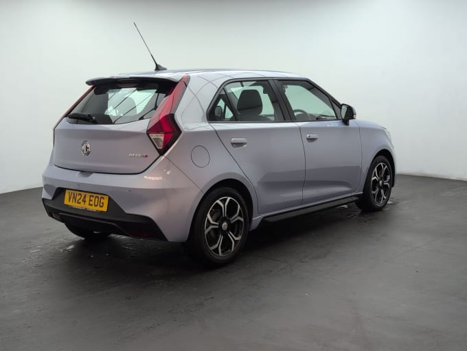 2025 Mg Mg3