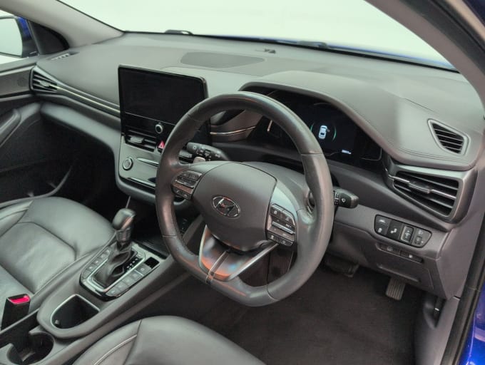 2025 Hyundai Ioniq