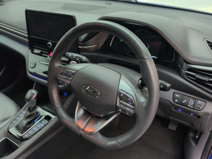 2025 Hyundai Ioniq
