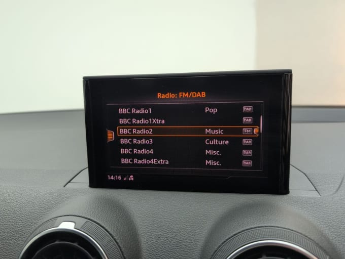 2025 Audi Q2