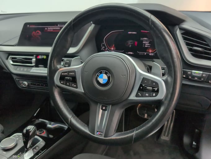 2025 BMW 1 Series