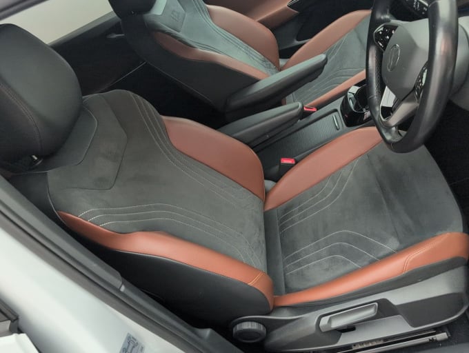 2025 Volkswagen 181