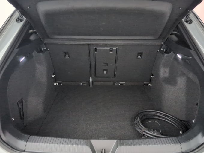 2025 Volkswagen 181