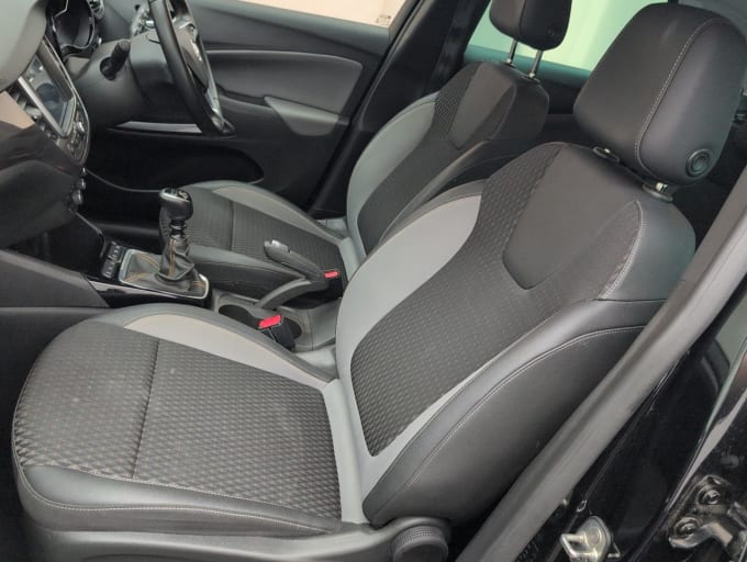 2025 Vauxhall Crossland X