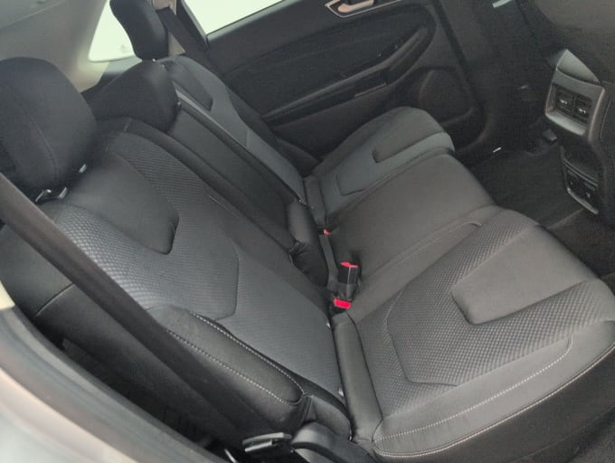 2025 Ford Edge
