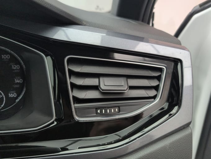 2018 Volkswagen Polo