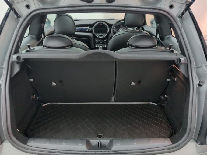 2025 Mini Electric Hatch