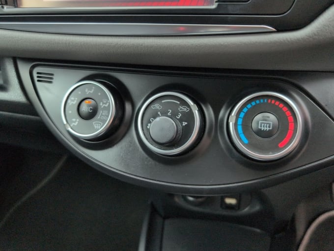 2025 Toyota Yaris