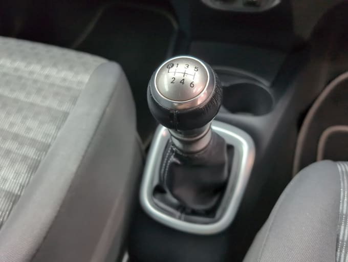 2025 Toyota Yaris