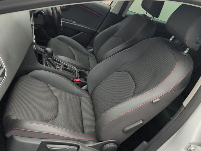 2025 Seat Leon