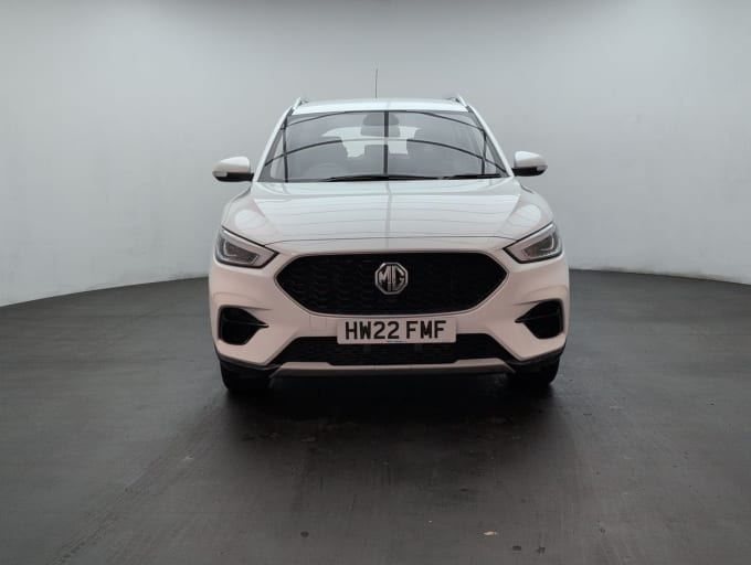 2025 Mg Mg Zs
