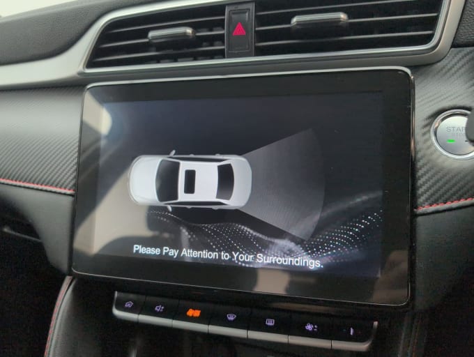 2025 Mg Mg Zs