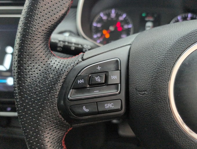 2025 Mg Mg Zs
