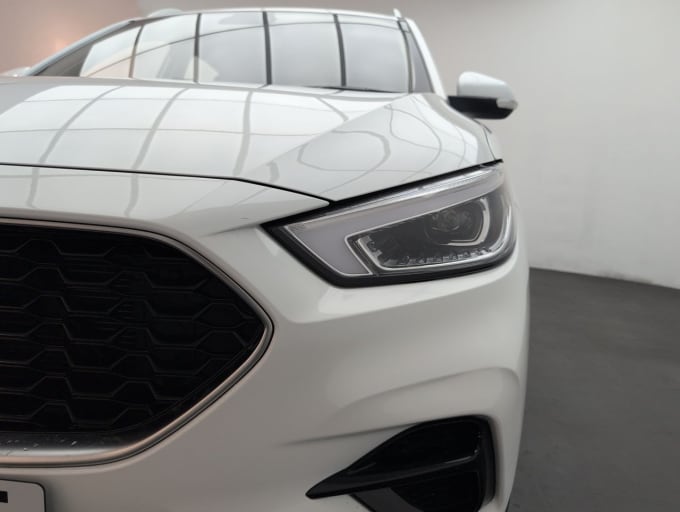 2025 Mg Mg Zs