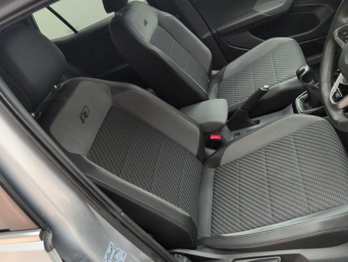 2025 Volkswagen T-cross