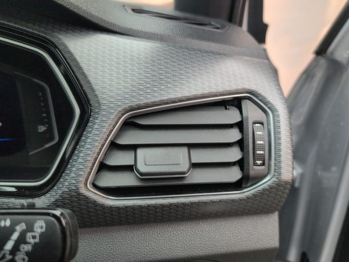 2025 Volkswagen T-cross