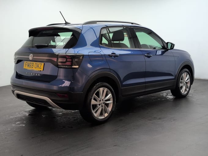 2025 Volkswagen T-cross