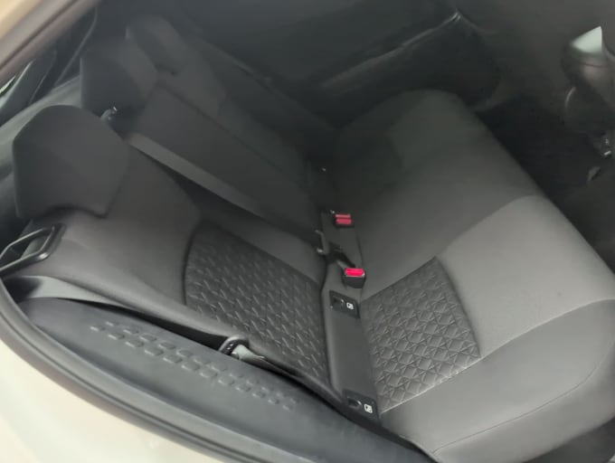 2025 Toyota C-hr