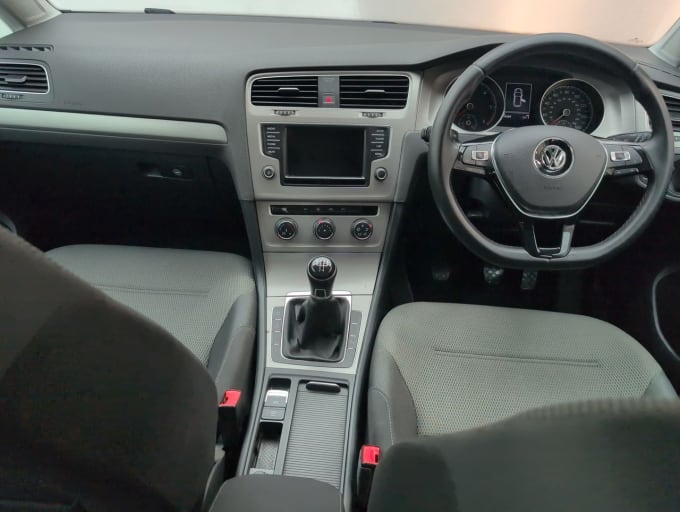 2025 Volkswagen Golf