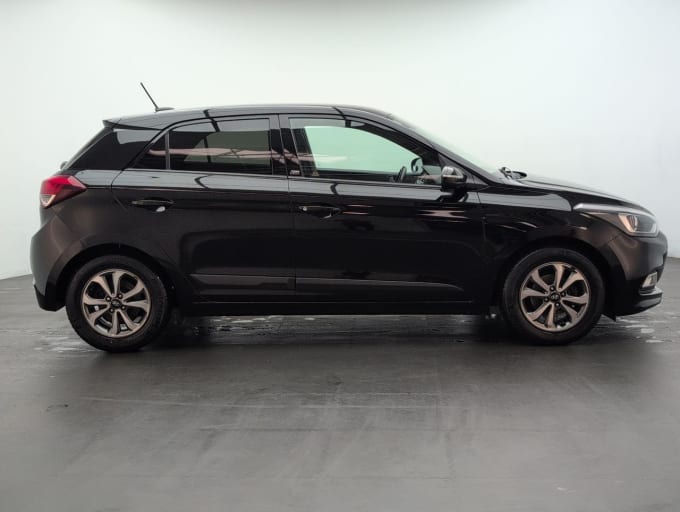 2025 Hyundai I20