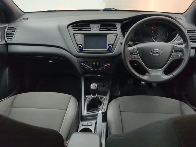 2025 Hyundai I20
