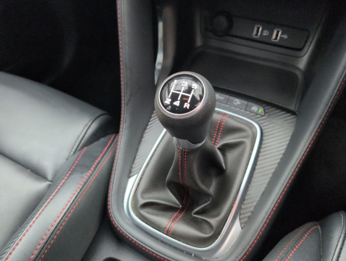 2025 Mg Mg Zs