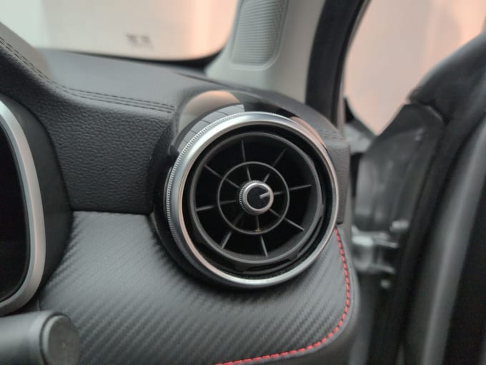 2025 Mg Mg Zs