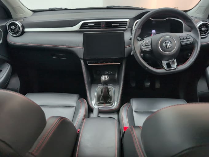 2025 Mg Mg Zs