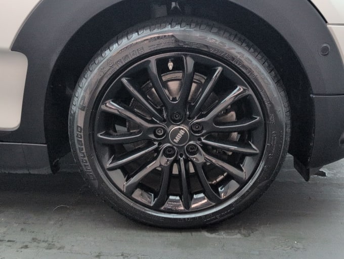 2025 Mini Clubman
