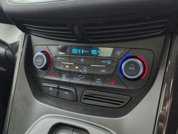 2025 Ford Kuga