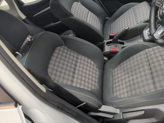 2025 Mg Mg Zs