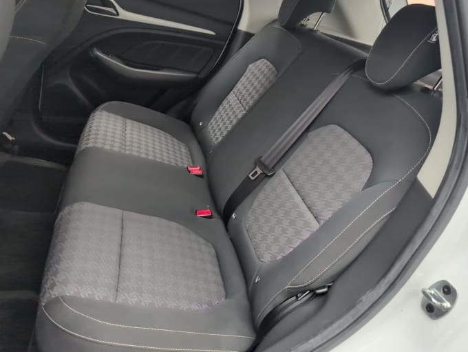 2025 Mg Mg Zs
