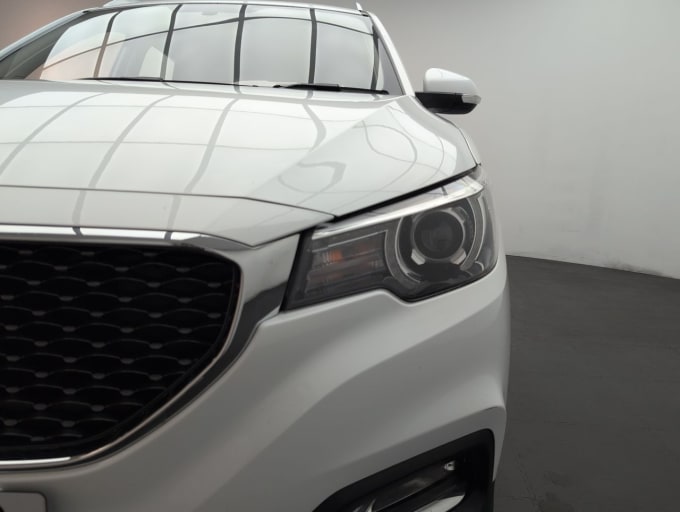 2025 Mg Mg Zs