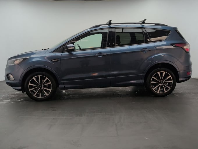 2025 Ford Kuga