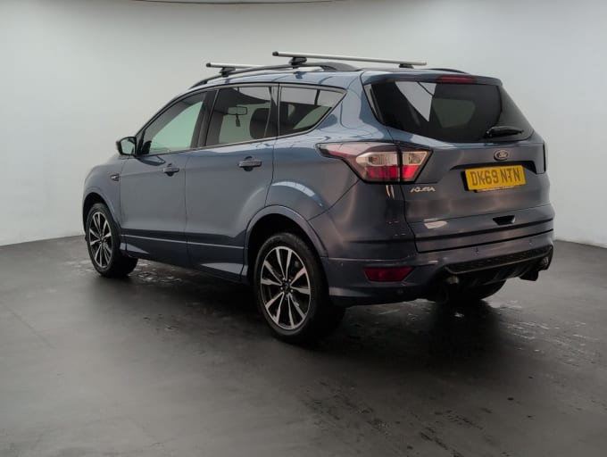 2025 Ford Kuga