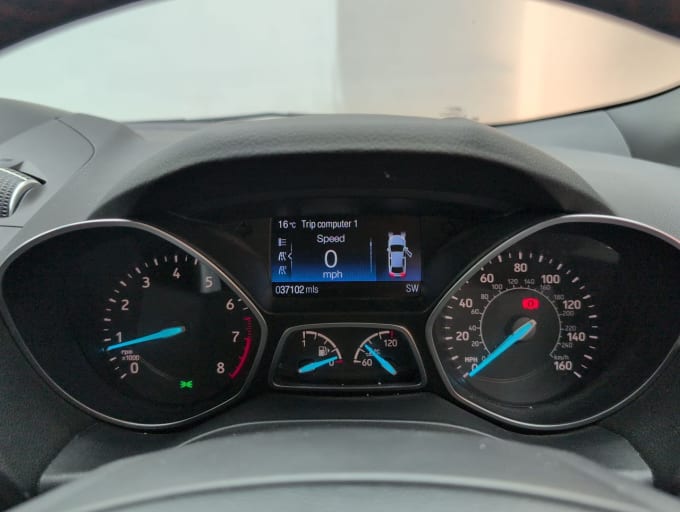 2025 Ford Kuga